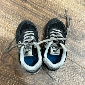 Toddler New Balance tennis shoes